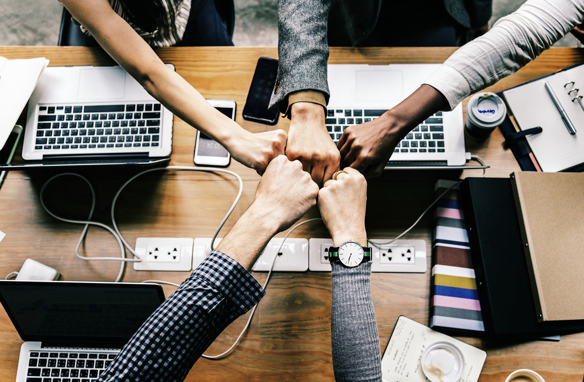 Une équipe accompagnée par ACXION PME qui se félicite d'avoir appliqué les 10 principes fondamentaux de l'excellence opérationnelle.